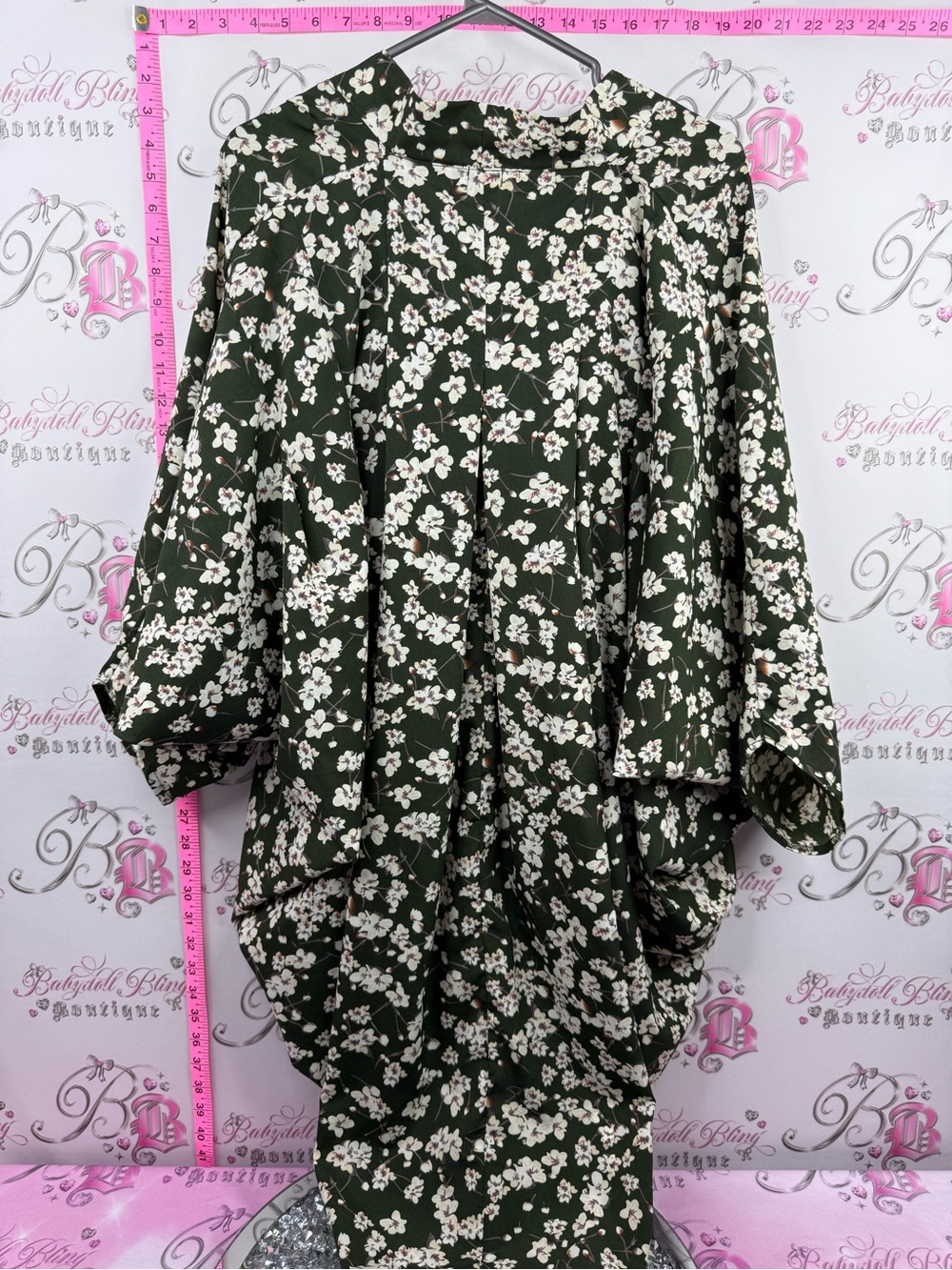 ROFFE cardigan Women's Floral Open-Front Kimono Cape - Olive Green/White - Picture 5 of 11